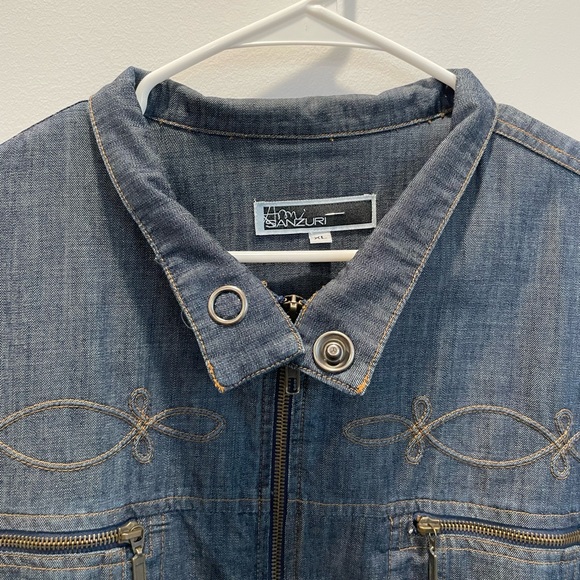 Ami Sanzuri Embroidered Denim Jacket - Picture 3 of 6